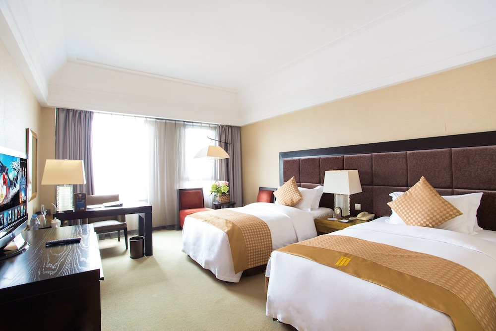 Deluxe Twin Room (6-9th Floor)