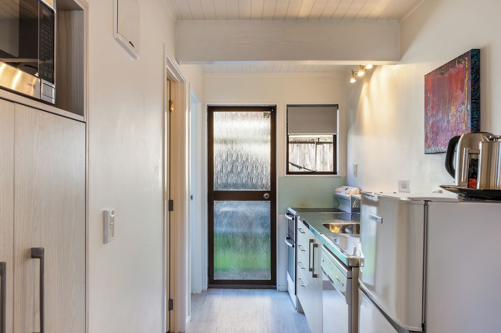 Two Bedroom Family Apartment - Photo 2