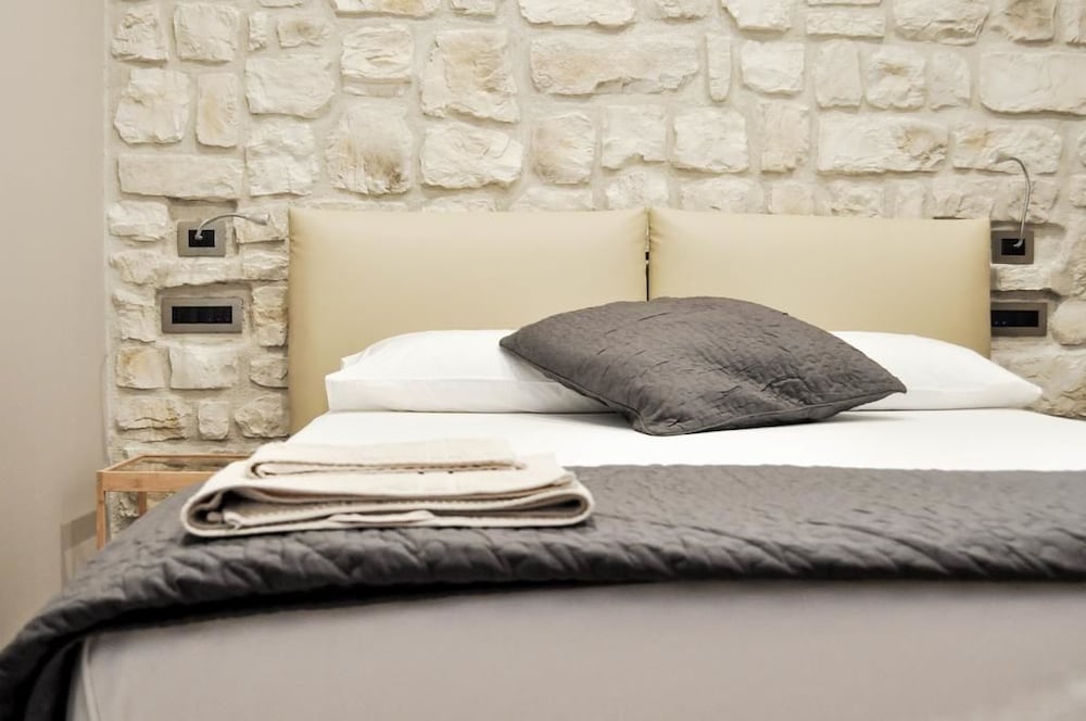 Design Double Room photo 1