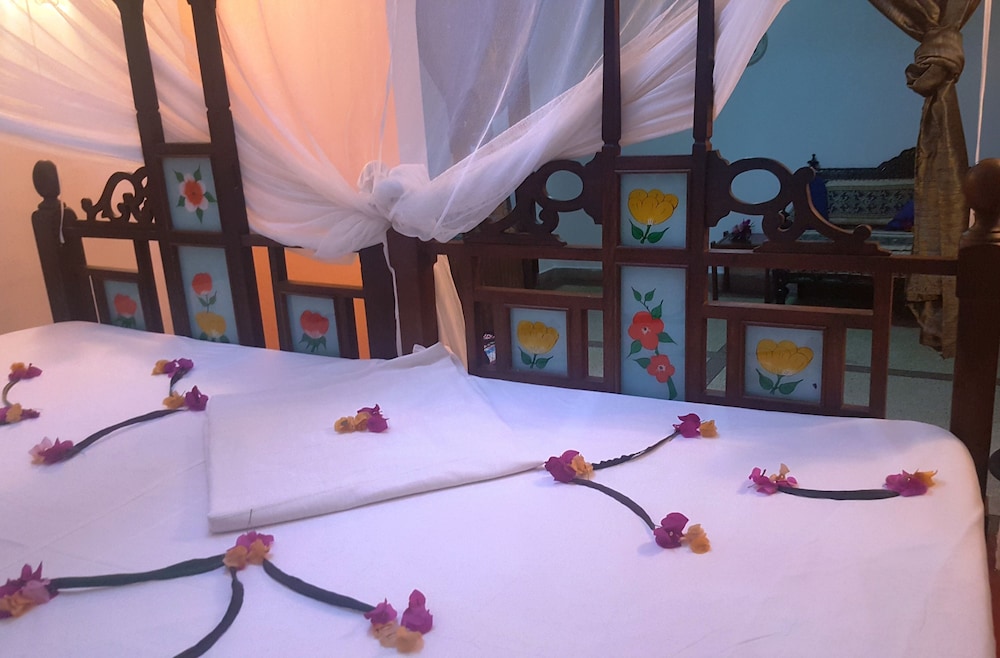 Classic Double Room, 1 Bedroom, Accessible, Smoking photo 3