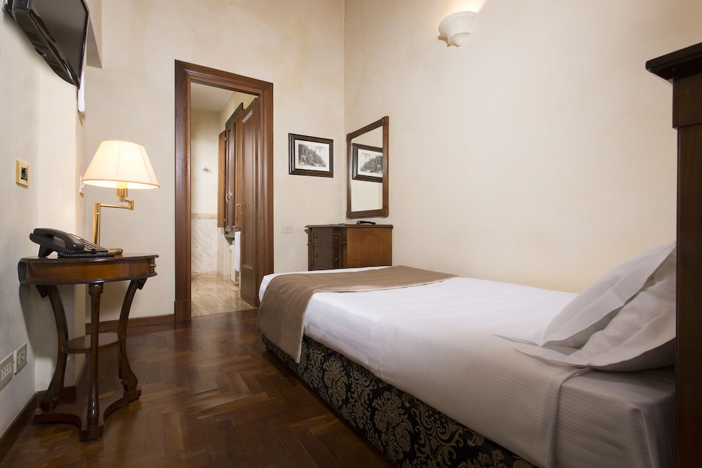 Superior Single Room