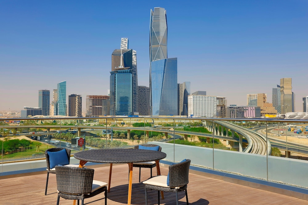 Premium Suite, 1 Bedroom, City View