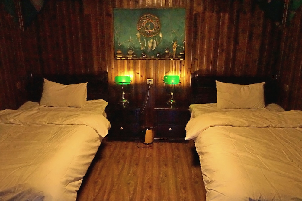 Standard Twin Room photo 2