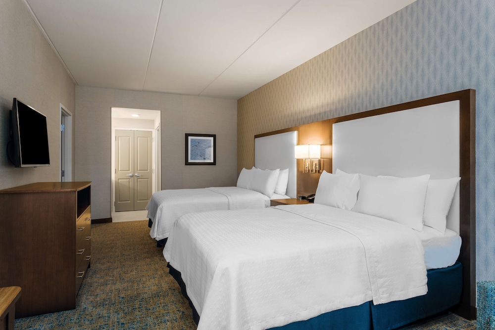 Suite, 2 Queen Beds, Accessible, Bathtub (Mobility & Hearing) - Photo 3