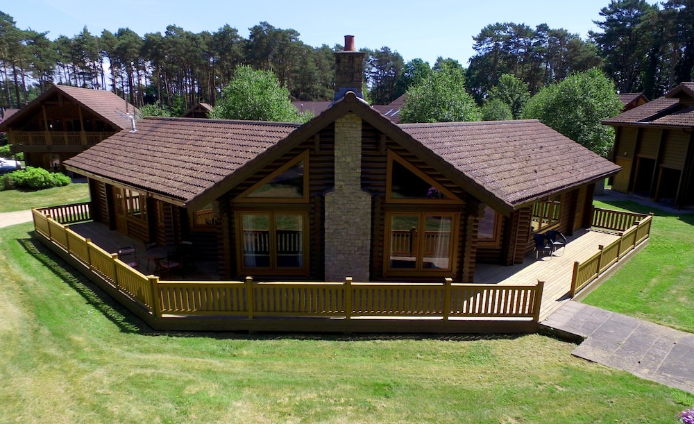 Signature Chalet, 2 Bedrooms, Sauna, Resort View photo 1