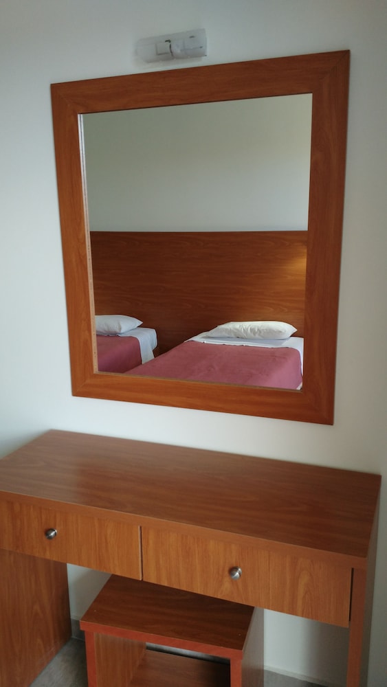 Double Room - Photo 5