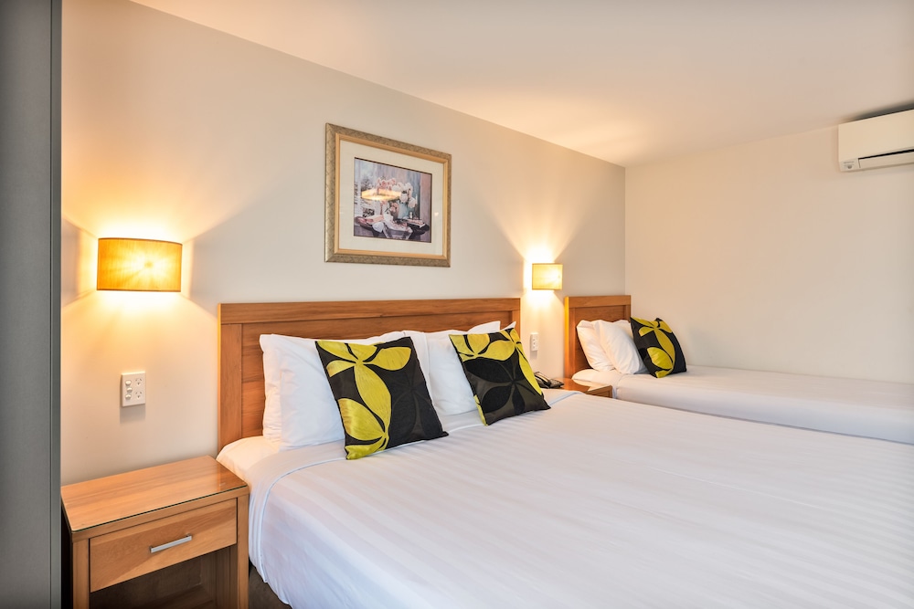 Executive Business Suite - Photo 5