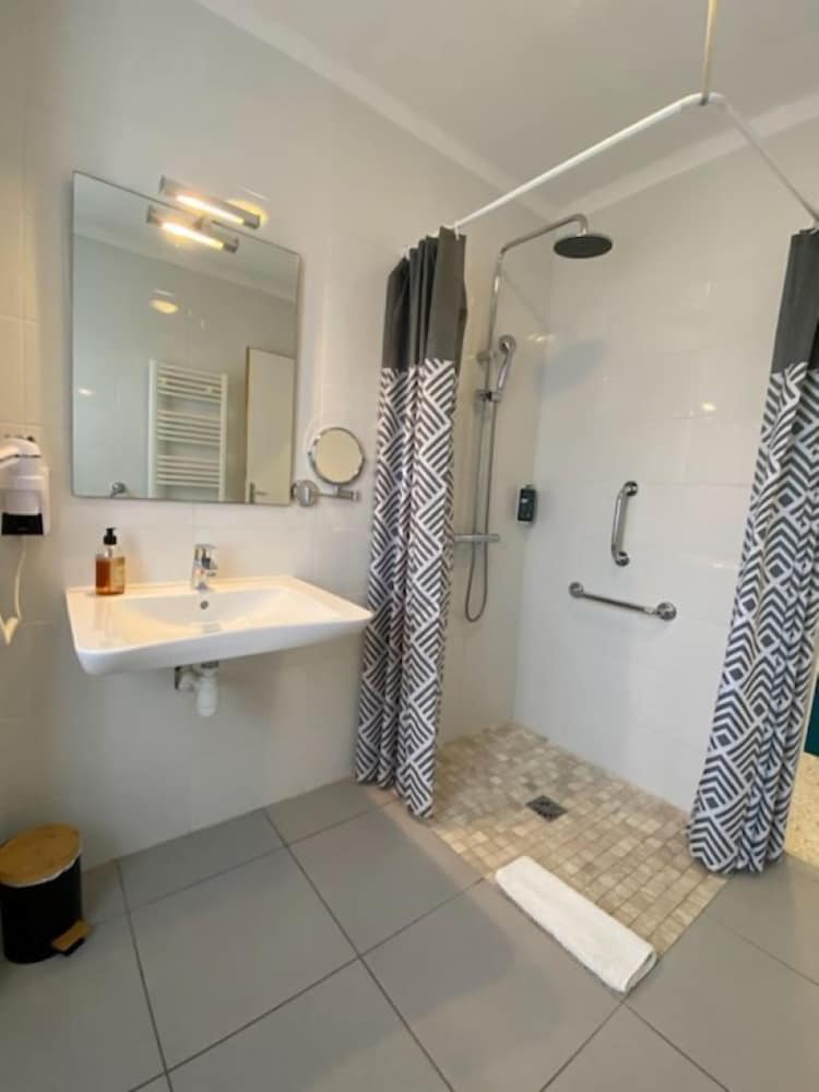 Double Room (L'Arlesienne) photo 3