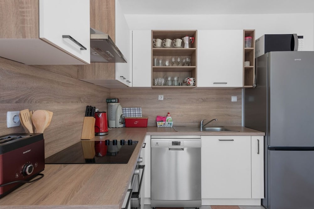 Apartment (Uga2 - 70m from the beach - A4-veliki) photo 3