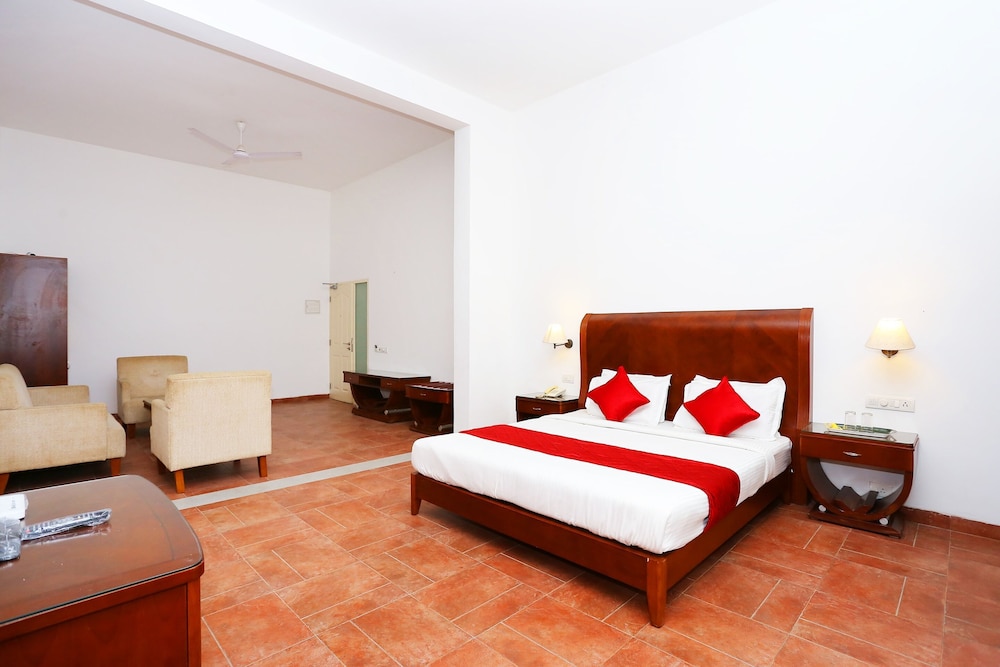 Deluxe Suite