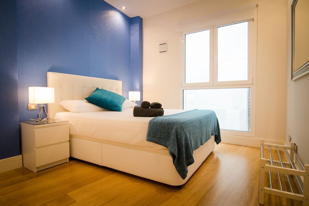 Calle Nueva Premium 1 Cama