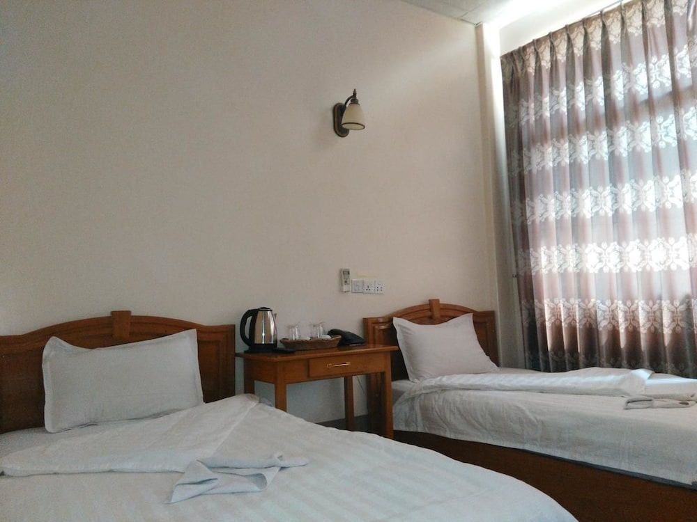 Superior Twin Room, Non Smoking photo 3