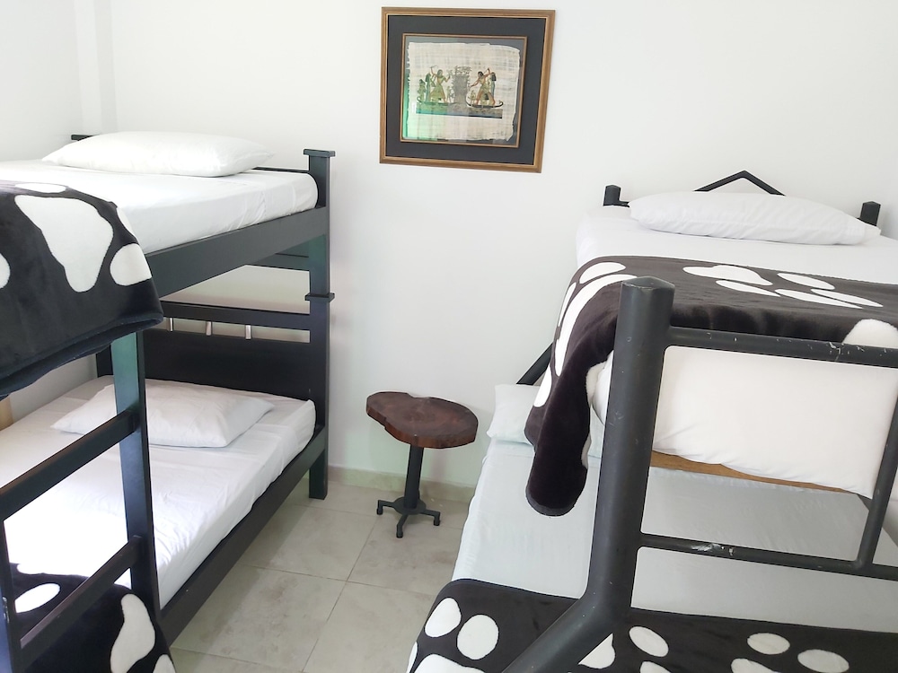 Basic Quadruple Room, 1 Bedroom photo 1