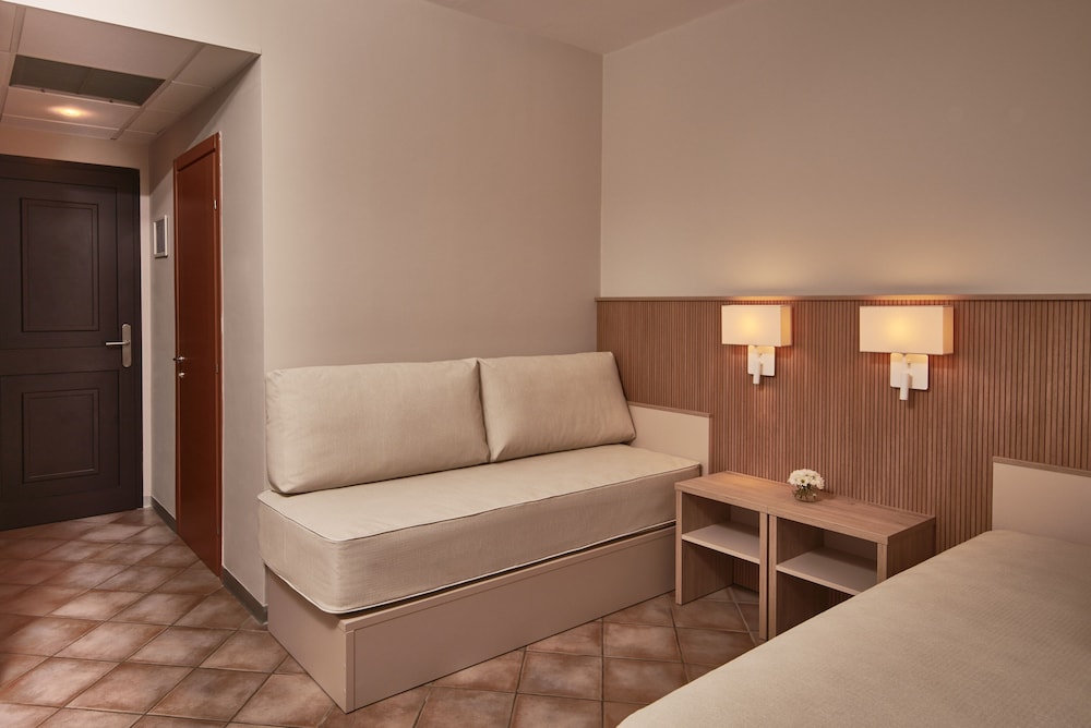 Superior Room, Balcony - Photo 2