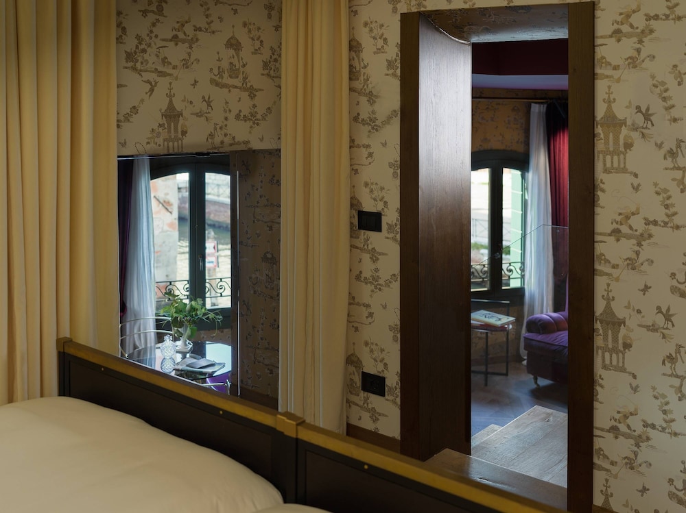 Grand Suite, 2 Bedrooms photo 2