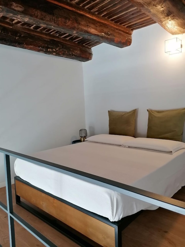 Executive Triple Room
