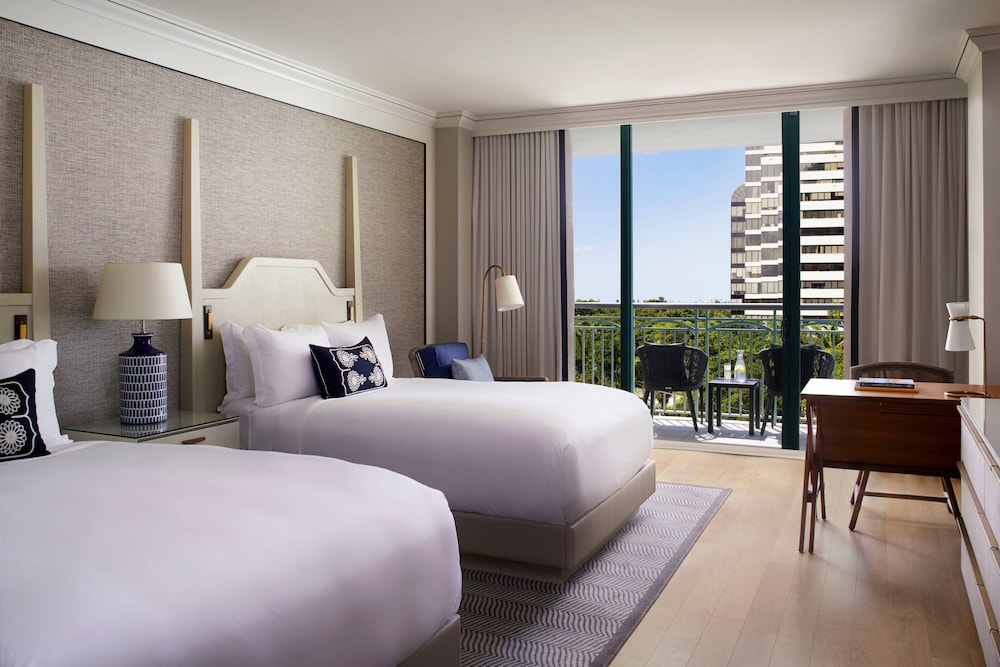 Premium City View Double, Guest room, 2 Double, City view, High floor, Balcony