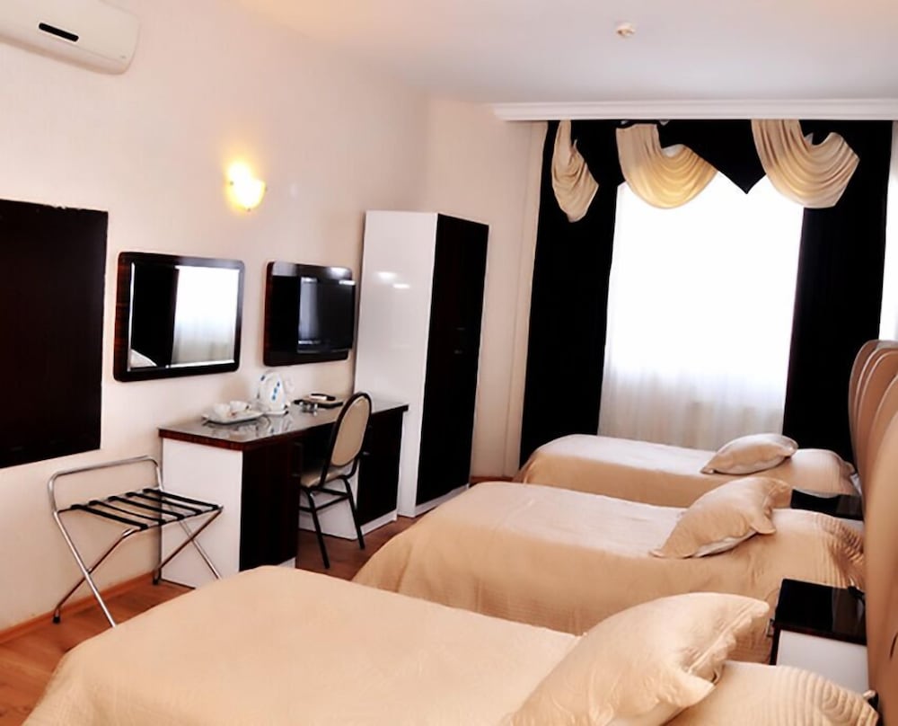 Triple Room photo 2