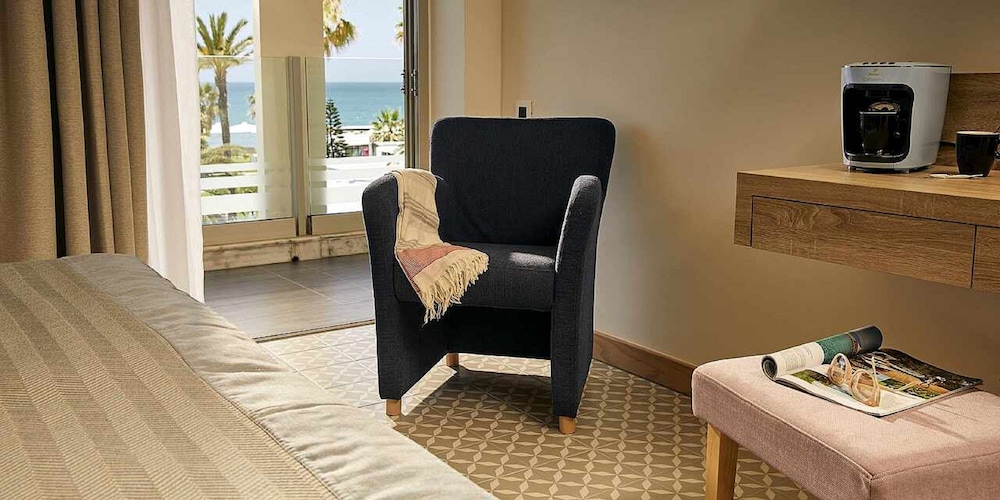 Family Room (Superior) photo 3