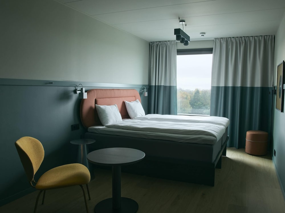 Standard Room, Multiple Beds, Non Smoking photo 1