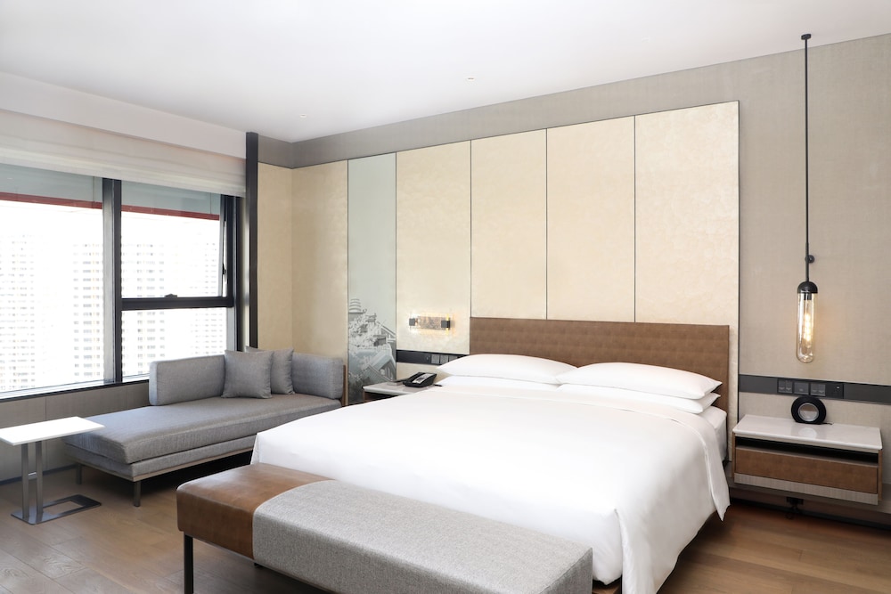 Executive Room, 2 Twin Beds - Photo 2