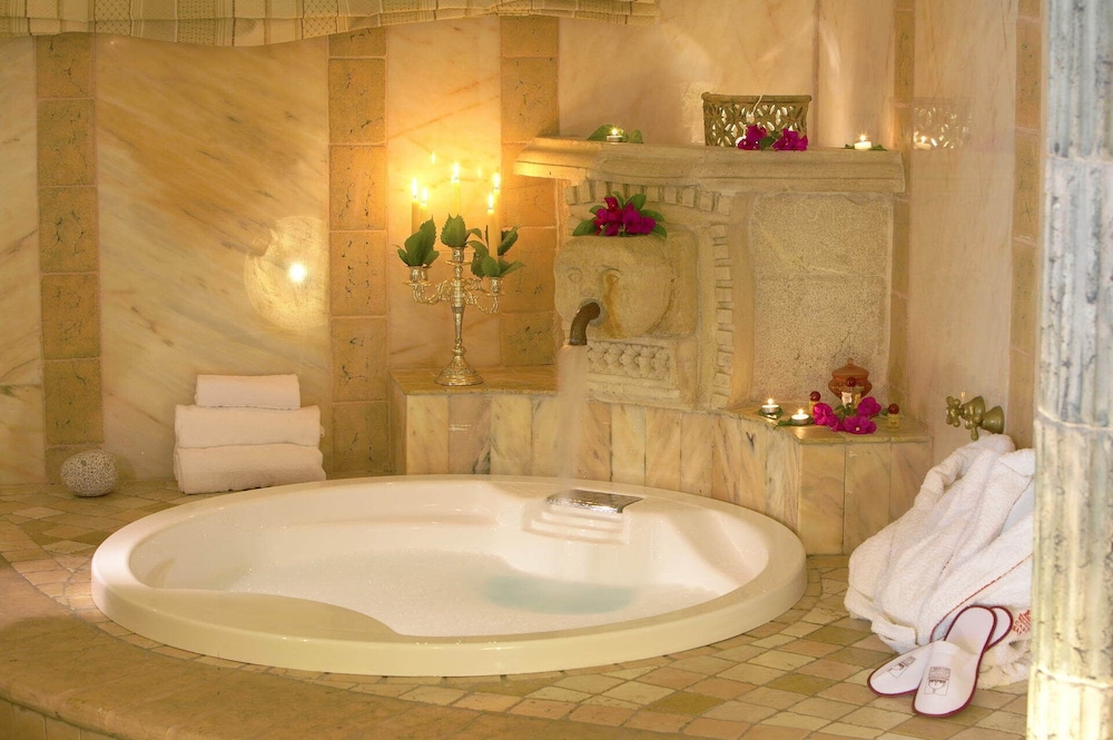 Junior Suite Deluxe - Photo 1