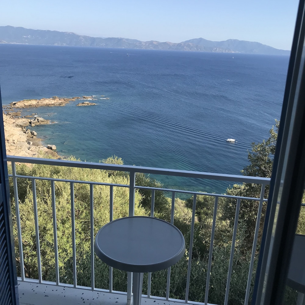 Superior Double Room, Sea View photo 2
