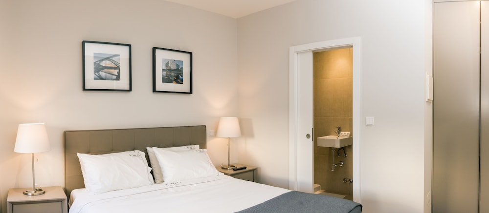 Basic Double Room, City View (1)