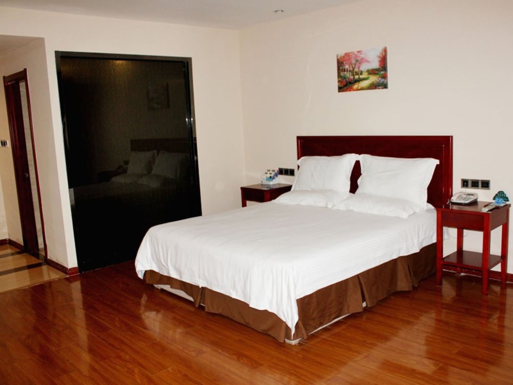 Standard Double Room photo 2