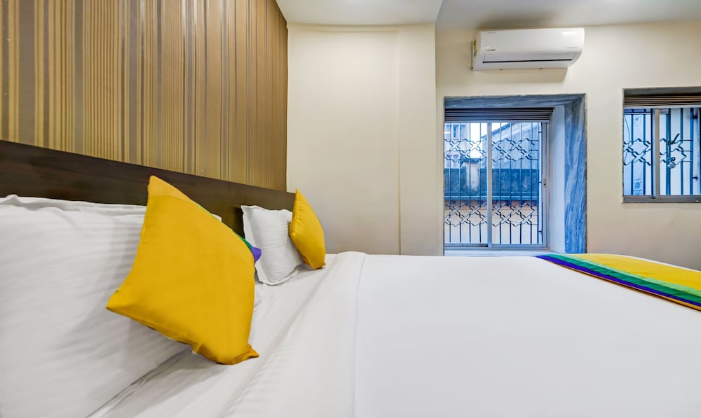 Deluxe Room - Photo 10