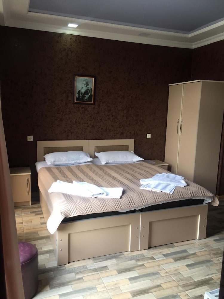 Deluxe Double Or Twin Room, Garden View