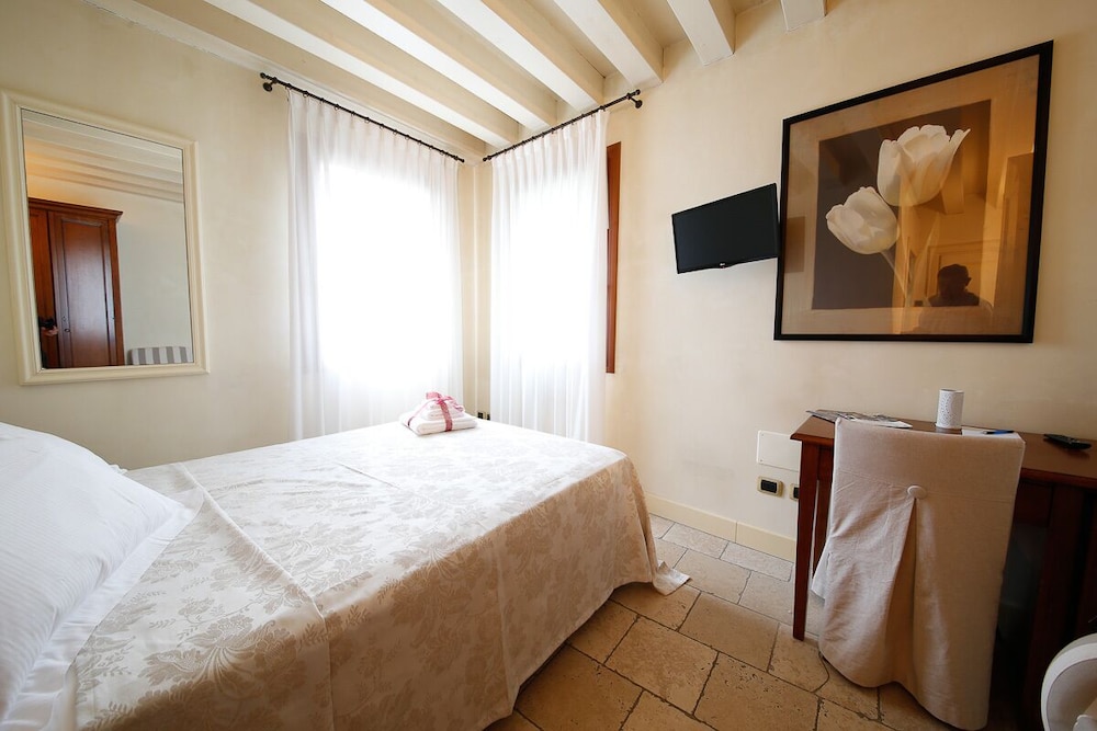 Comfort Single Room photo 1