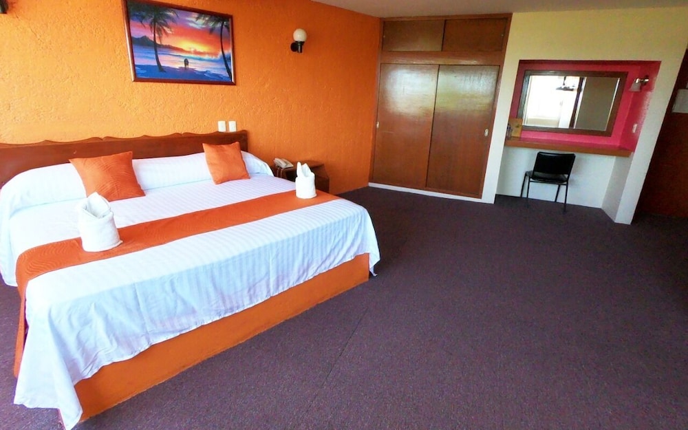 Standard Double Room - Photo 3