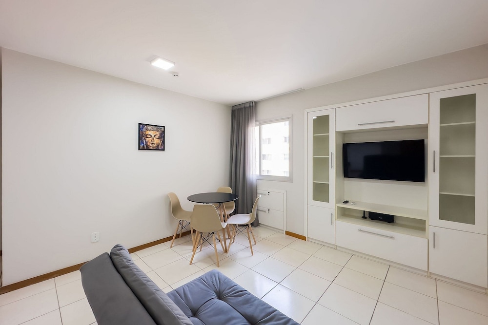 Basic Apartment photo 2