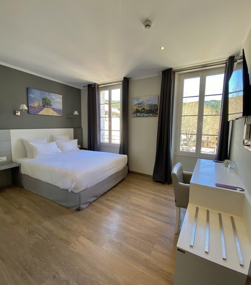 Classic Room - Photo 27