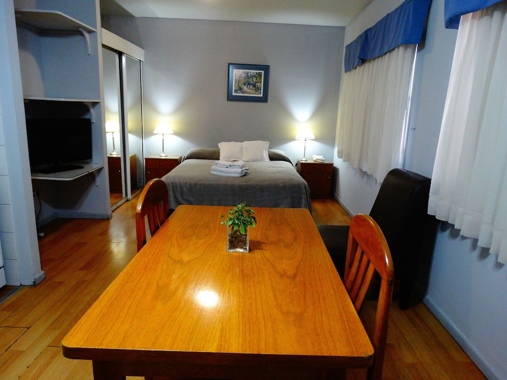 Apartment photo 1