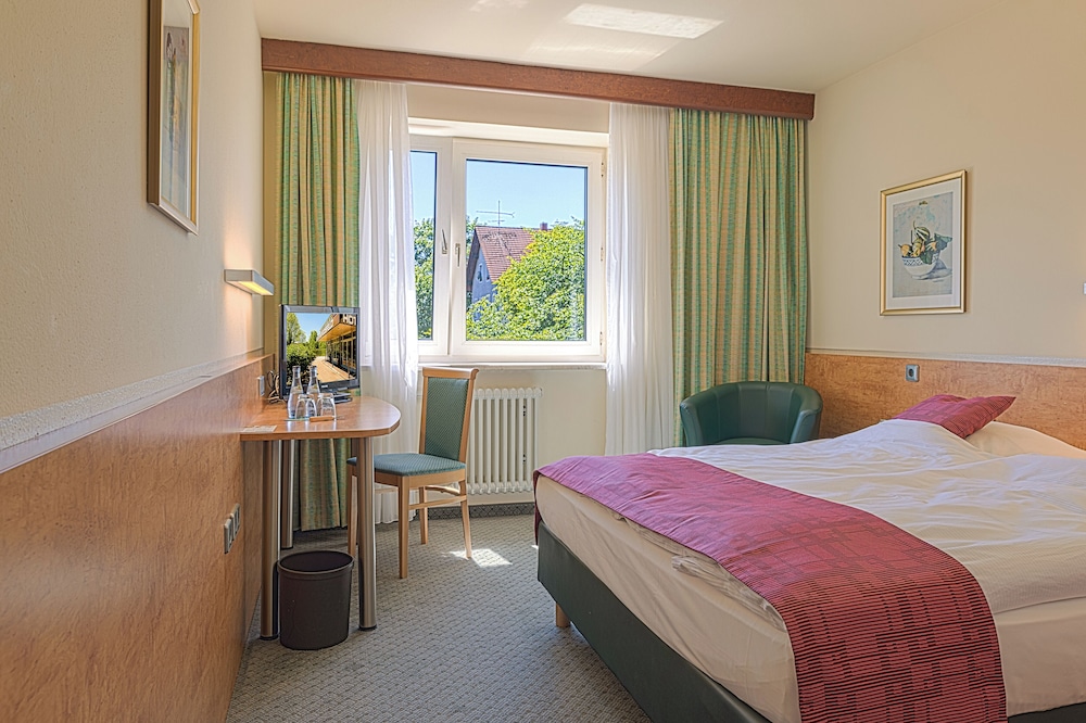 Economy Double Room - Photo 1