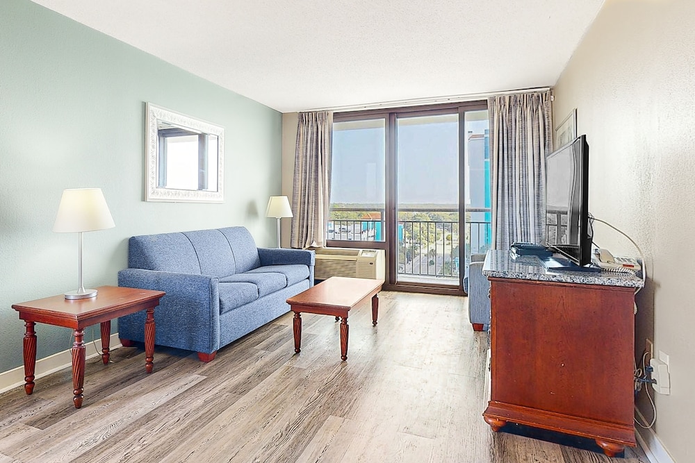 Condo, 1 Bedroom (Partial Ocean View 2 Queen) photo 3