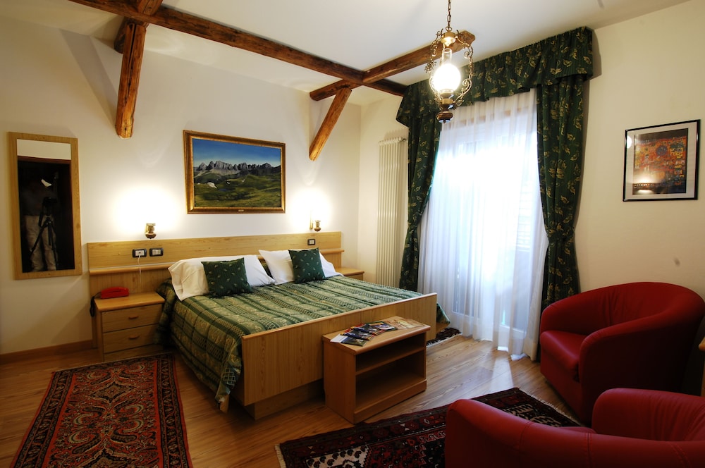 Standard Double Room photo 1