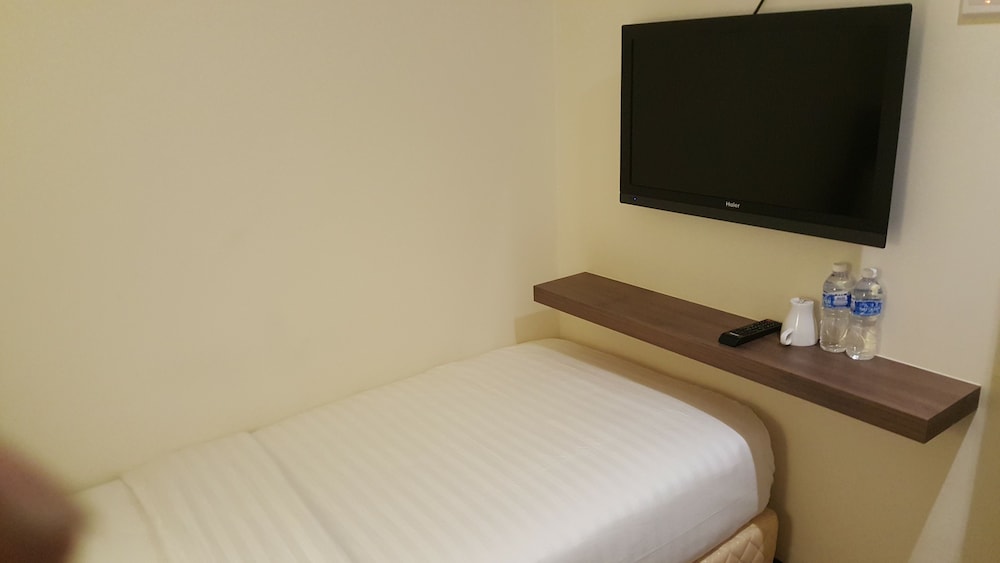 Single Room photo 2