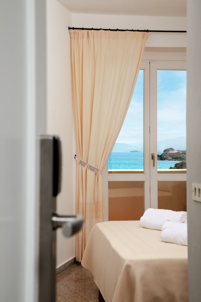 Classic Sea View photo 3