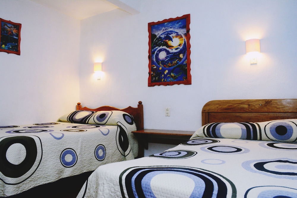 Basic Double Room, 2 Double Beds photo 1