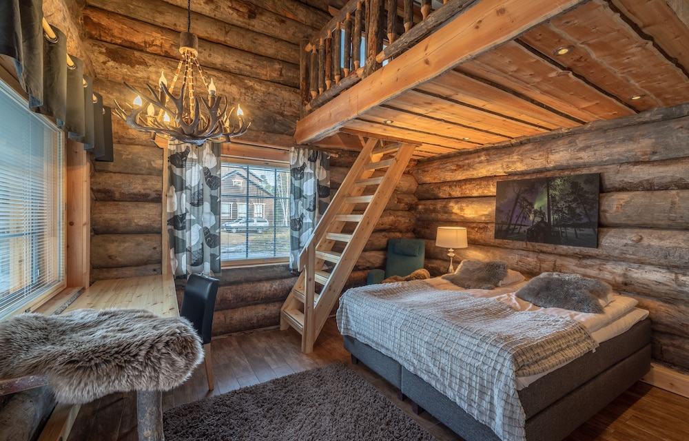 Log Suite Cabin photo 1