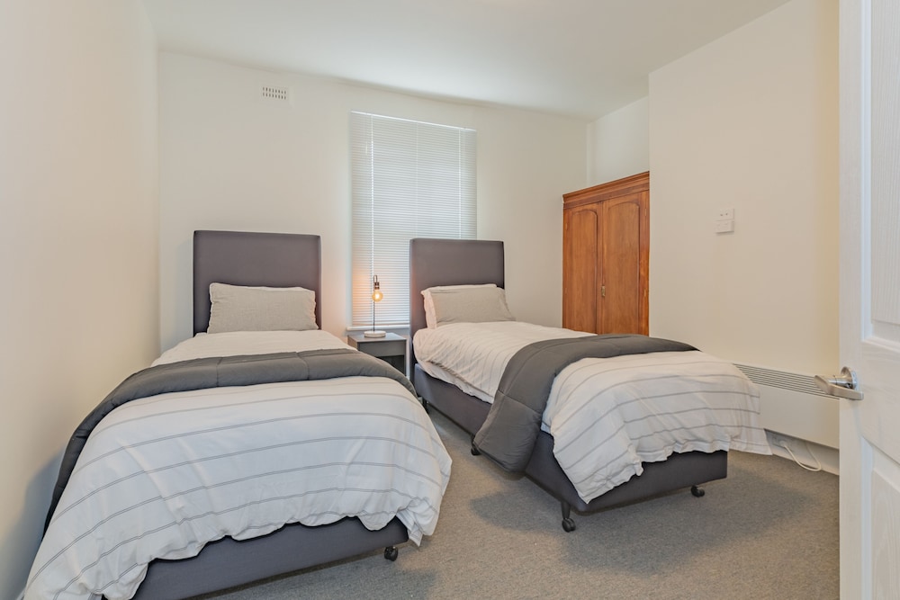 Standard House photo 3
