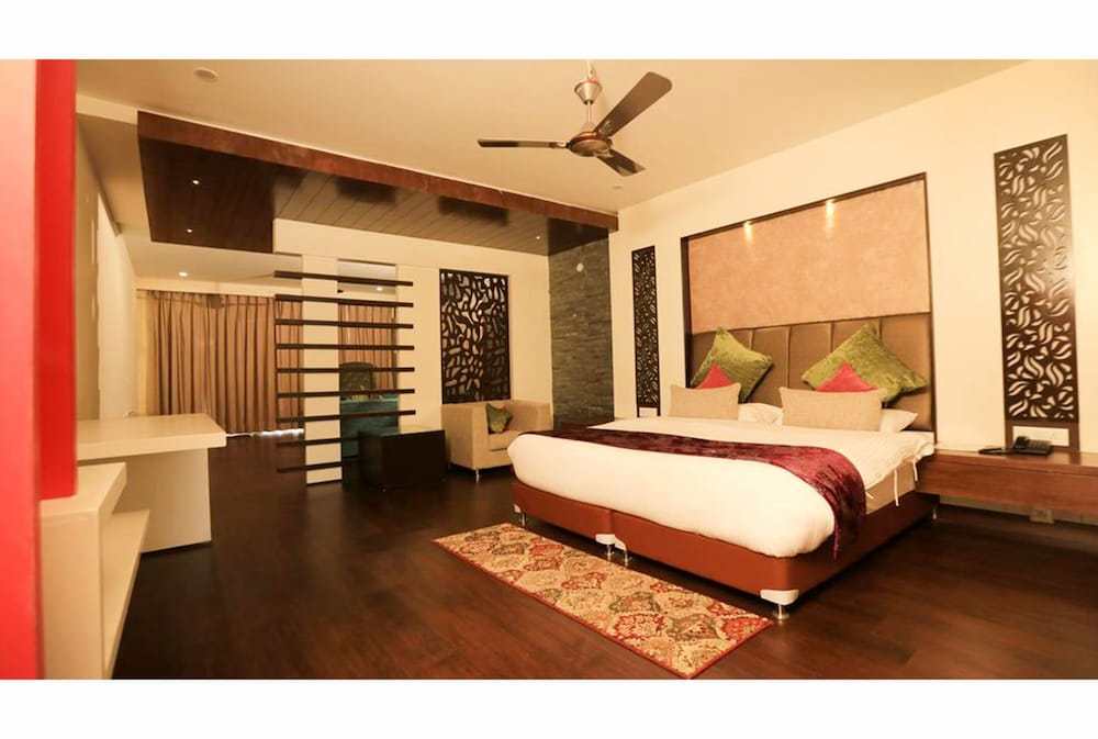 Executive Room photo 2