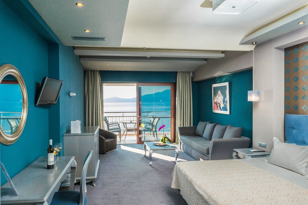 Junior Suite, Sea View photo 2