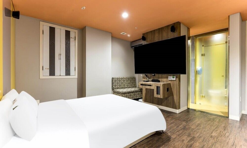 Standard Double Room - Photo 4