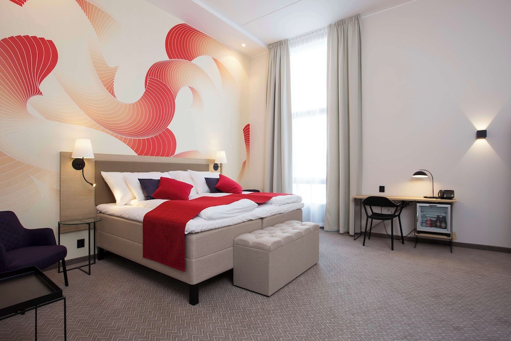 Suite (Master) photo 2