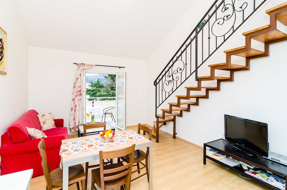 City Apartment, 1 Bedroom, Balcony (A1) photo 1