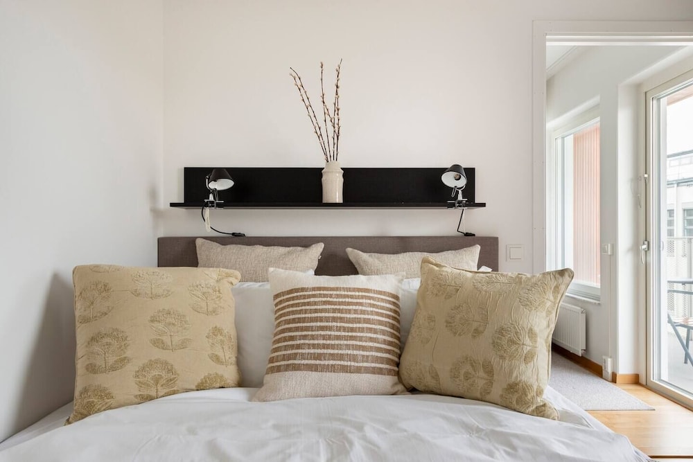 Business Apartment, 1 Double Bed with Sofa bed, Balcony photo 2